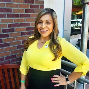 Meet your Posher, Lorena